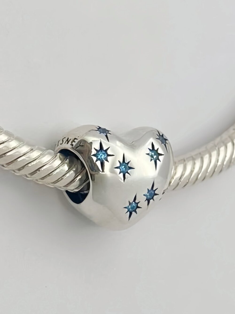 Pandora x Disney Cinderella's Dream Heart Charm
